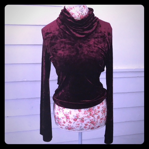 Sense Tops - 5/$20 Crushed velvet turtleneck bell sleeves L M Sense Tops - 5/$20 Crushed velvet turtleneck bell sleeves L M